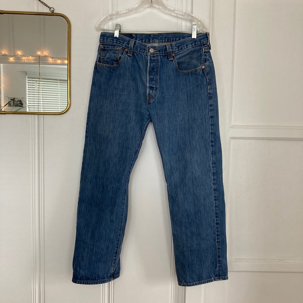 Vintage Levi’s 501, 34x29 tag, 31” real waist